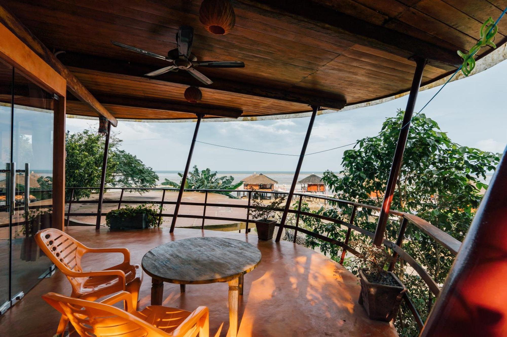 Loola Adventure Resort 텔루크바카우 외부 사진
