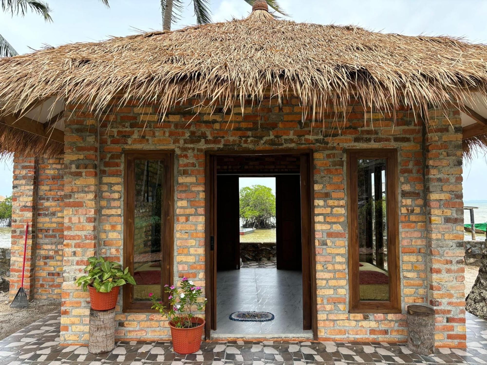 Loola Adventure Resort 텔루크바카우 객실 사진